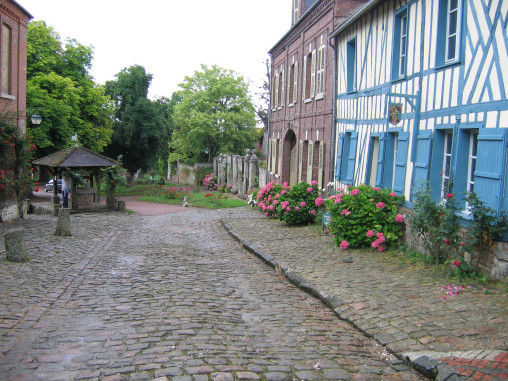 Illustration du village médiéval de Gerberoy