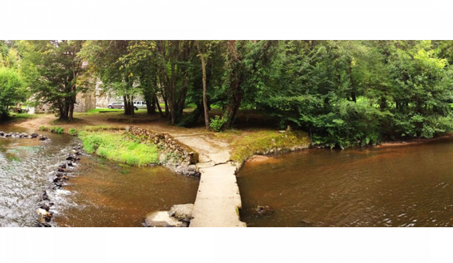 13 Pays Ouest Creuse - Cheniers - passage à guet au niveau du Moulin du Piot